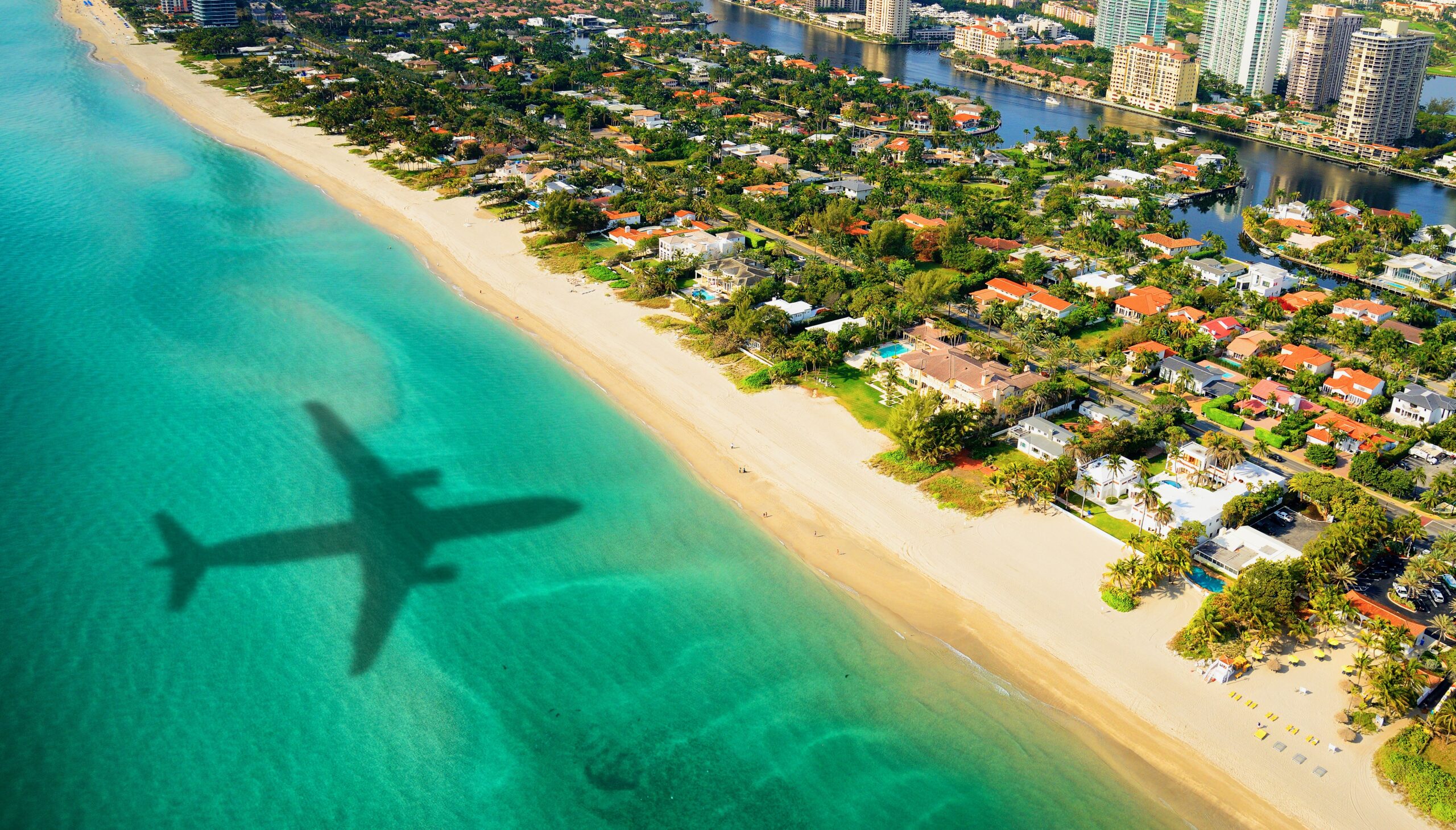 Miami → Nassau