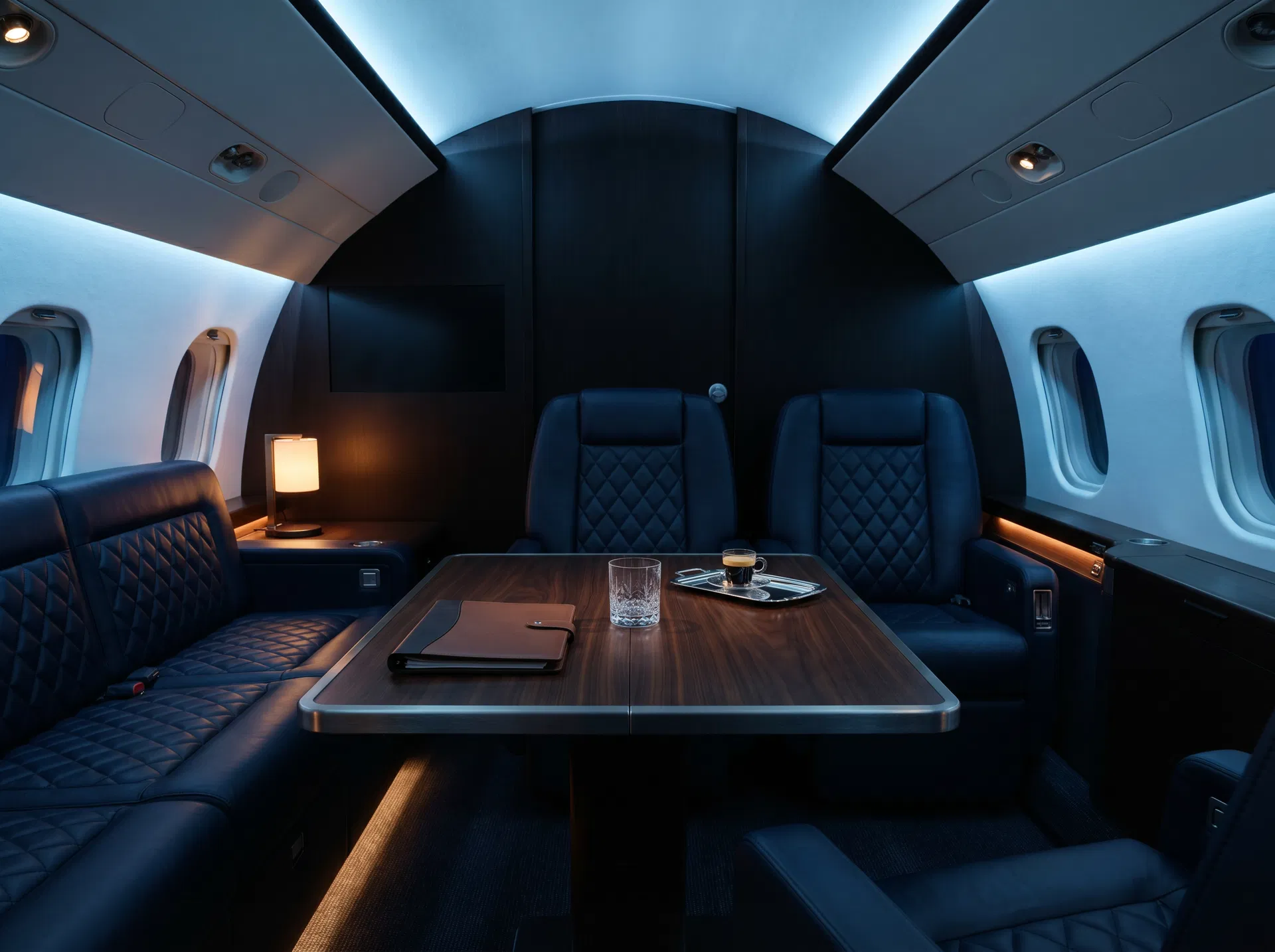 Arc Jet Club Inner Circle
